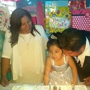 Meet your Posher, Leticia